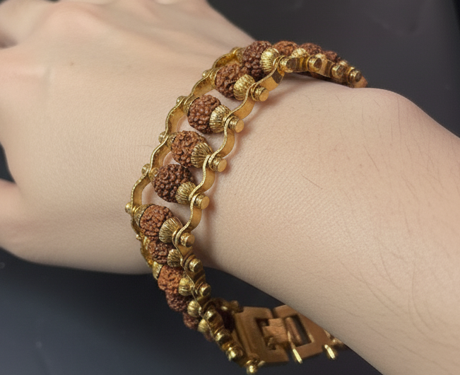 New Design Gold Metal Bracelet