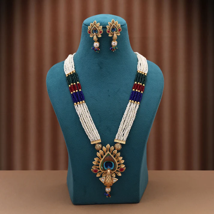 Feather Matte Gold Necklace Set Inspired By Heritage Craftsmanship