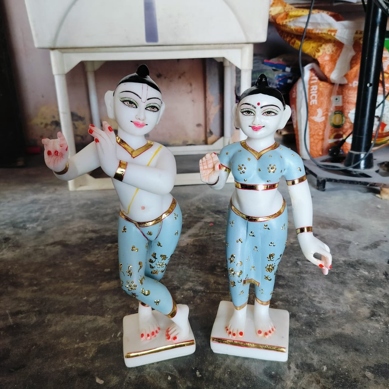 Laddu Gopal & Balram