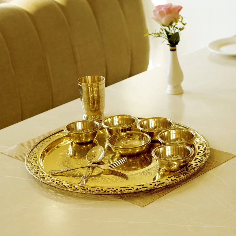 Pital Jaalidaar Dinner Set