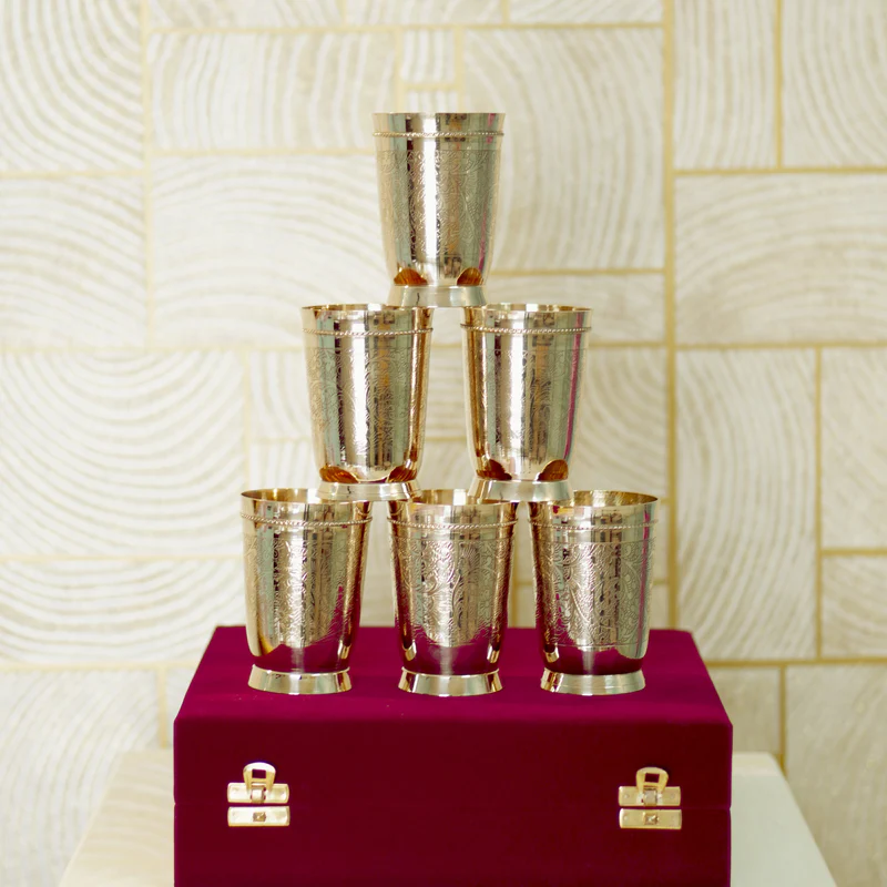 Silver Finish Designer Glass Set